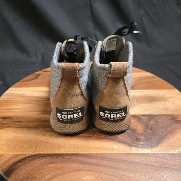 Sorel Women's Out N About IV Water Proof Boots Size 5. - Picture 3 of 7